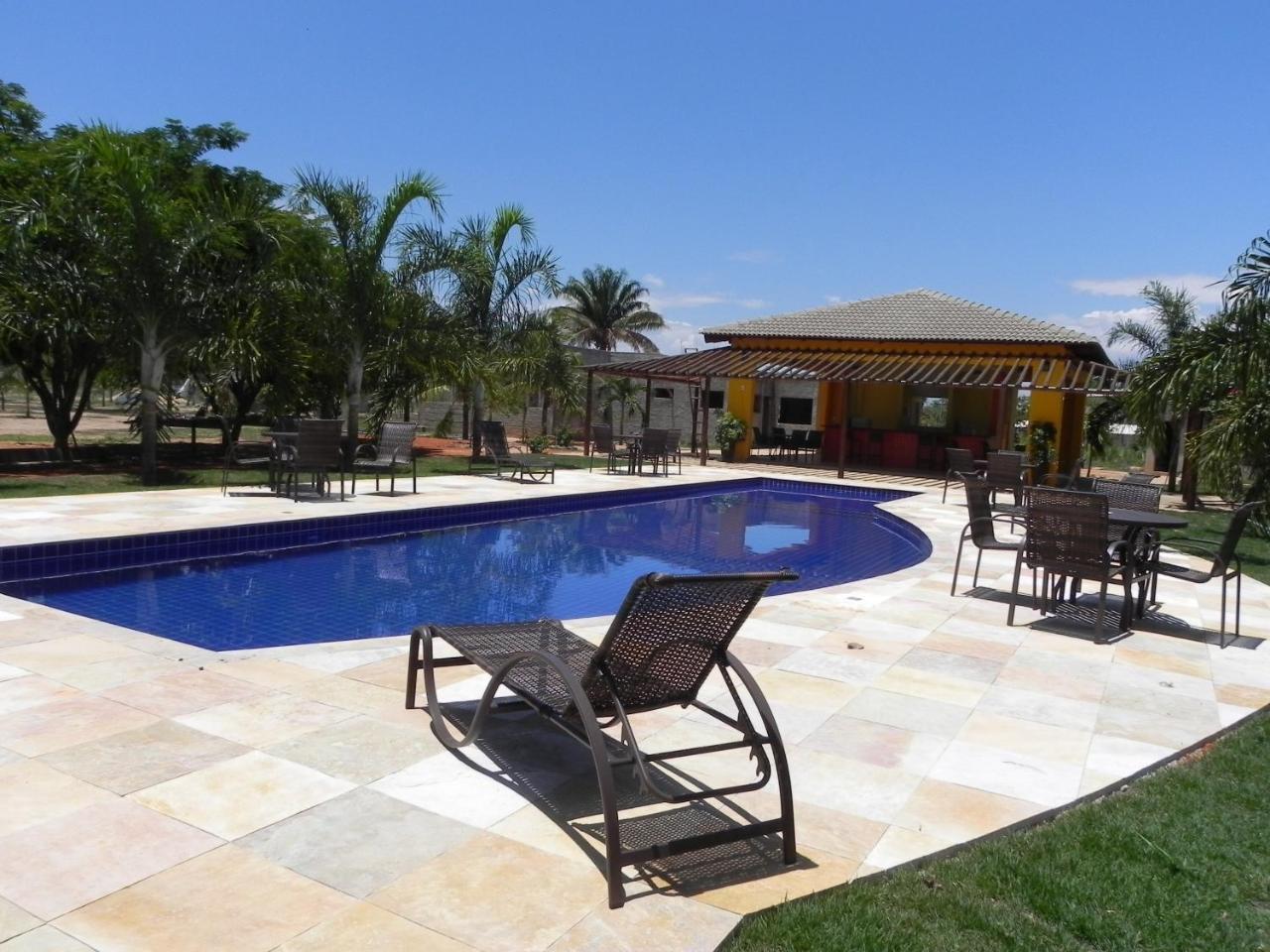Vila Mantilla Pousada Tres Marias  Exterior foto